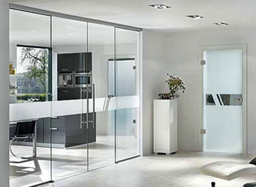 Cửa kính cường lực mang sự sang trọng đến ngôi nhà bạn Cửa kính cường lự...